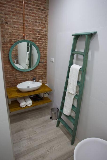 Appartamento Redondilla Madrid Esterno foto